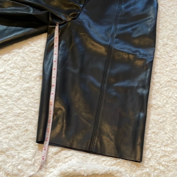 Jeannie Mai x INC Black Garment - Picture 10 of 16